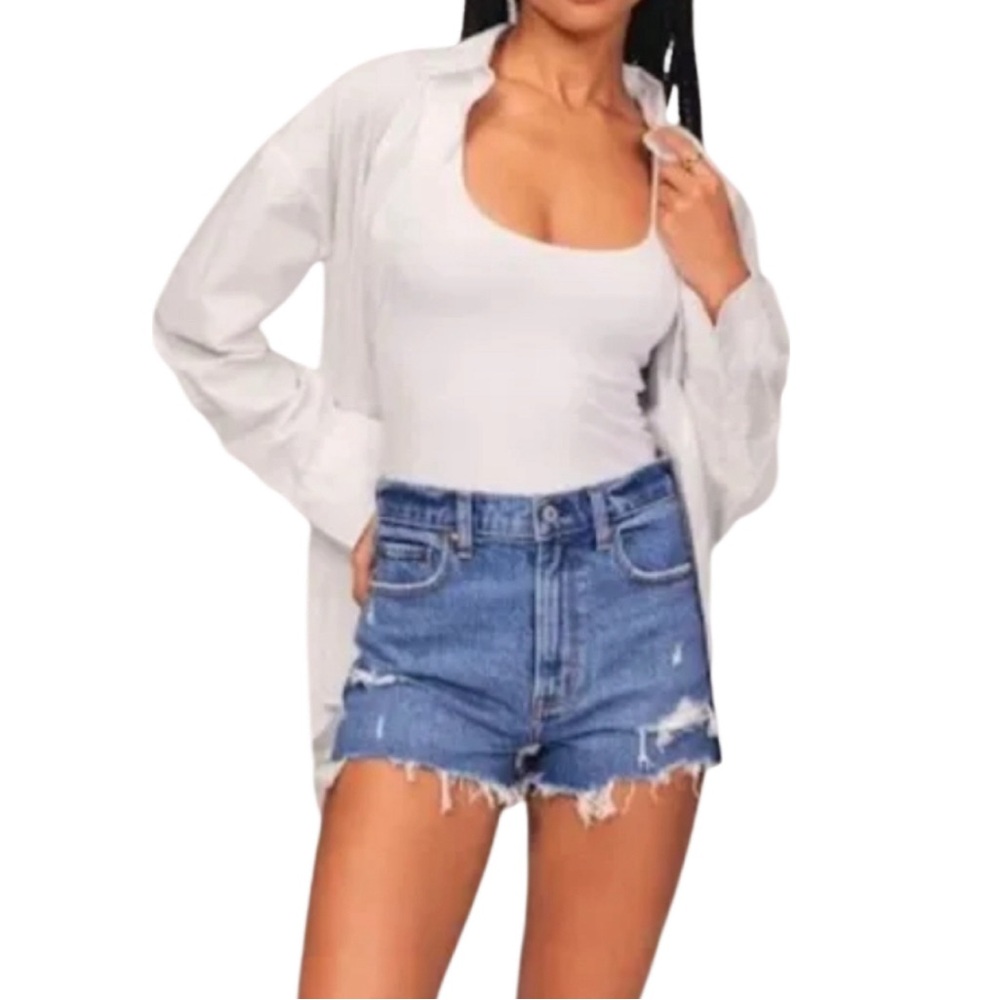 Abercrombie & Fitch High Rise Mom Jean Shorts Size 10 ⭐️